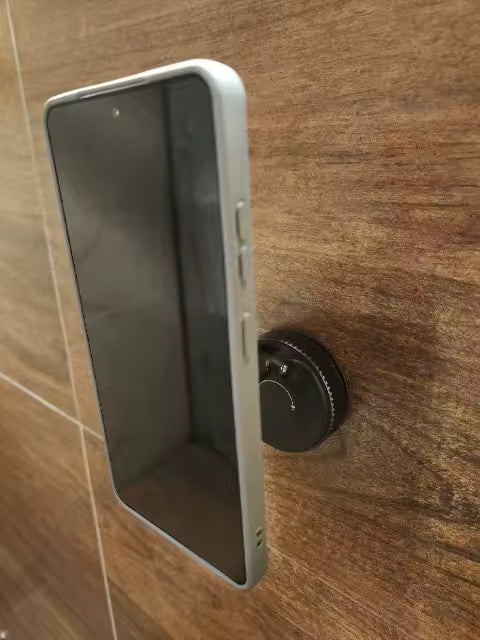 PuckMount